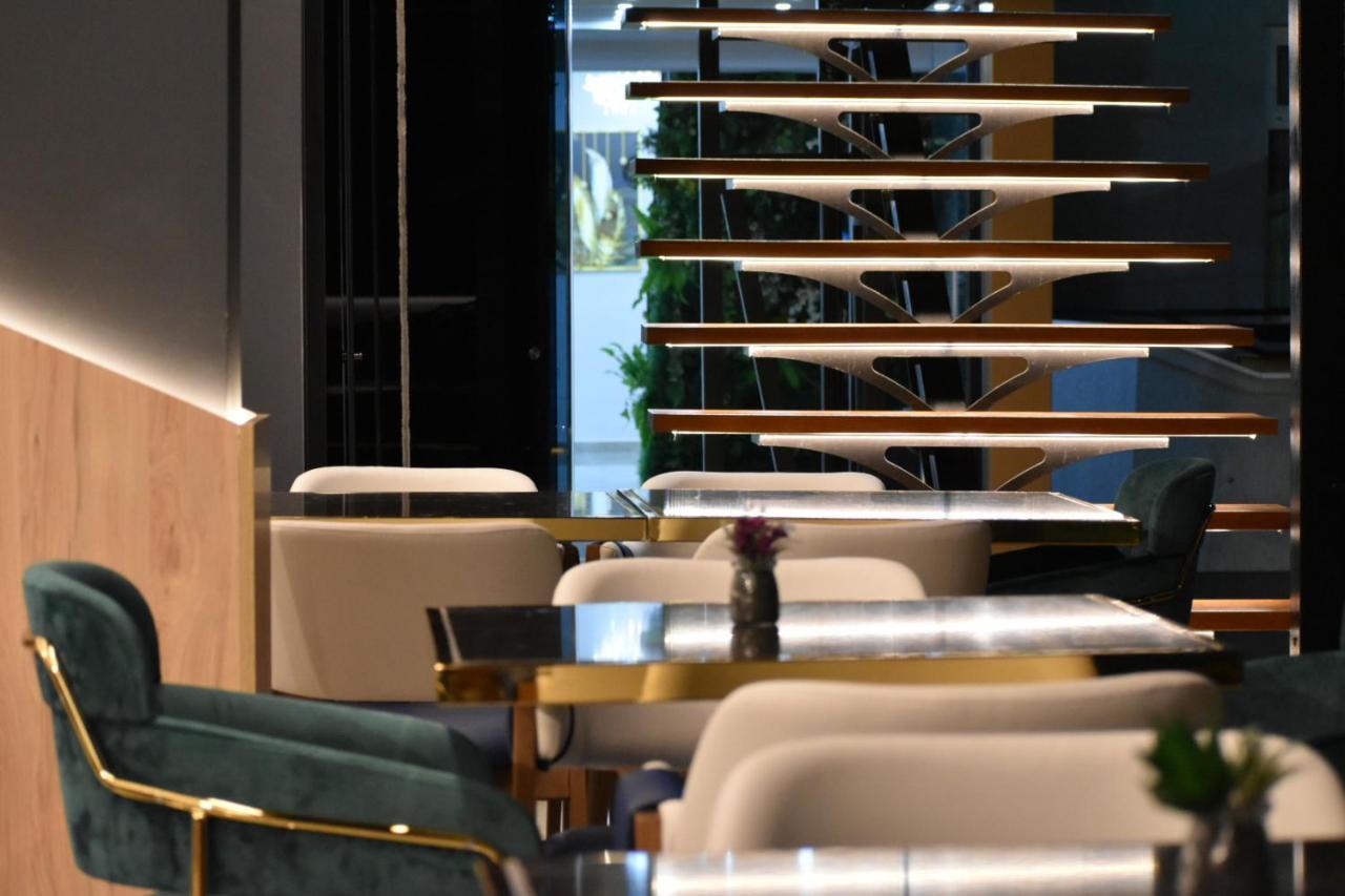 Hotel Arda Velipoje Bagian luar foto